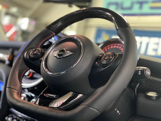 BMW MINI(純正) ウッドステアリング(改) のパーツレビュー