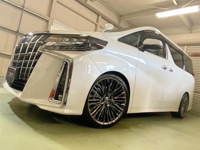 トヨタ　アルファード　カスタム完成！！【山口県　周南市　タイヤ・ホイール・ナビ・ドライブレコーダー等のパーツ取付・販売をしております！愛車のカスタムや修理等も大歓迎受付中！お気軽に　エスエスクルー　へお問合わせ下さい！】