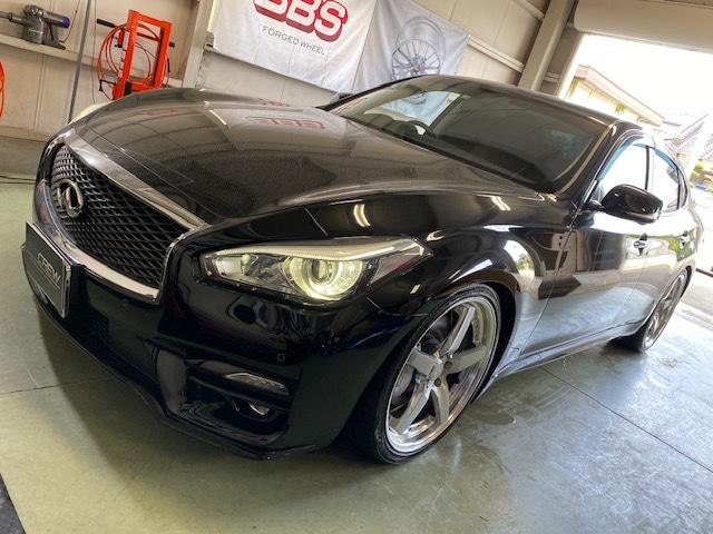 日産　フーガ　マフラー交換【山口県　周南市　タイヤ・ホイール・ナビ・ドライブレコーダー等のパーツ取付・販売をしております！愛車のカスタムや修理等も大歓迎受付中！お気軽に　エスエスクルー　へお問合わせ下さい！】