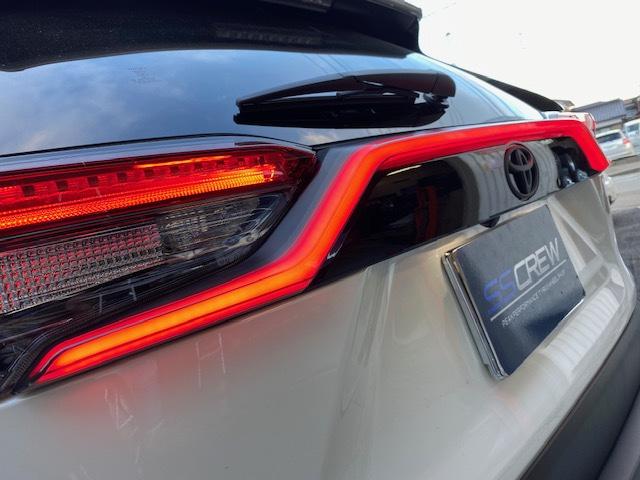 トヨタ　ＲＡＶ４　リアガーニッシュ　取付【山口県　周南市　タイヤ・ホイール・ナビ・ドライブレコーダー等のパーツ取付・販売をしております！愛車のカスタムや修理等も大歓迎受付中！お気軽に　エスエスクルー　へお問合わせ下さい！】