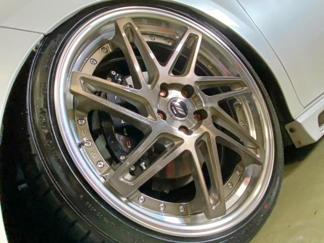 70カムリハイブリッド　ホイール　取付【山口県　周南市　タイヤ・ホイール・ナビ・ドライブレコーダー等のパーツ取付・販売をしております！愛車のカスタムや修理等も大歓迎受付中！お気軽に　エスエスクルー　へお問合わせ下さい！】