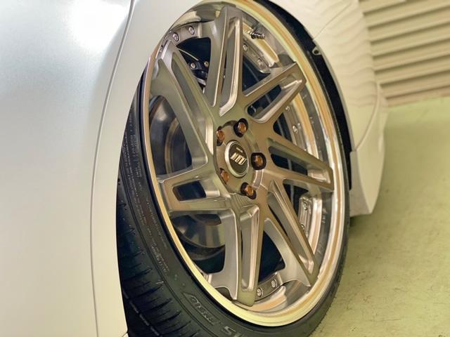 70カムリハイブリッド　ホイール　取付【山口県　周南市　タイヤ・ホイール・ナビ・ドライブレコーダー等のパーツ取付・販売をしております！愛車のカスタムや修理等も大歓迎受付中！お気軽に　エスエスクルー　へお問合わせ下さい！】