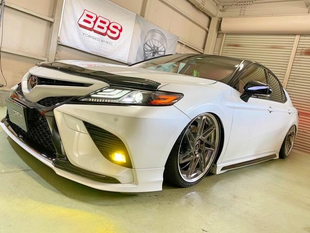 70カムリハイブリッド　ホイール　取付【山口県　周南市　タイヤ・ホイール・ナビ・ドライブレコーダー等のパーツ取付・販売をしております！愛車のカスタムや修理等も大歓迎受付中！お気軽に　エスエスクルー　へお問合わせ下さい！】