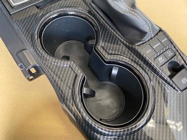 ７０カムリハイブリッド完成！！【山口県　周南市　タイヤ・ホイール・ナビ・ドライブレコーダー等のパーツ取付・販売をしております！愛車のカスタムや修理等も大歓迎受付中！お気軽に　エスエスクルー　へお問合わせ下さい！】