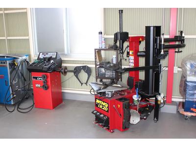 輸入車の専門店です！