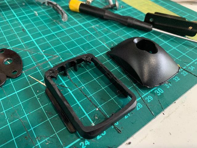 ミニクーパー  ポータブルナビ取り付け