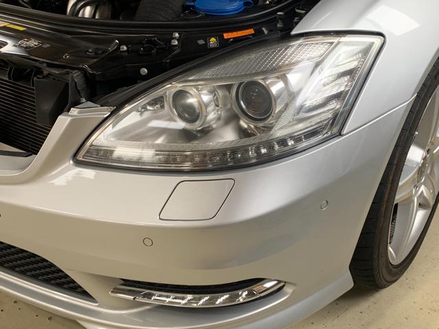 年末のプロモーション メルセデスベンツ Sクラス 前期 W221 純正 右
