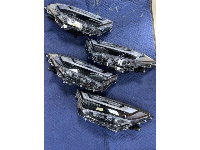 RAV4  前期ハイブリッドに後期ハイブリッドヘッドライト　ポン付け　商品開発作業