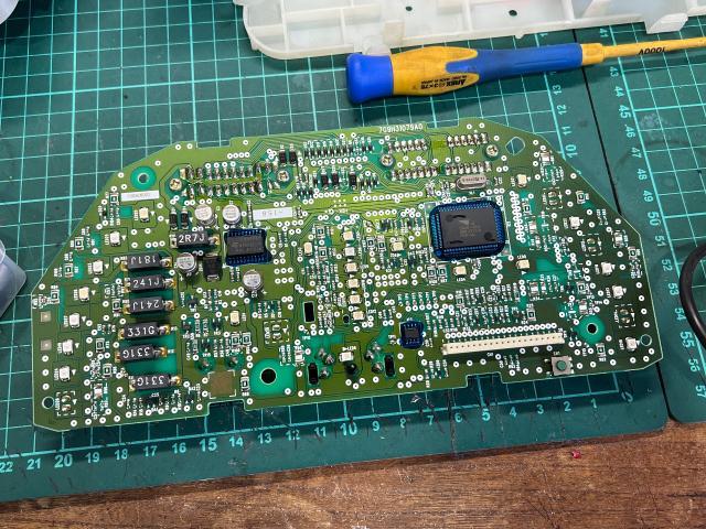 スズキ キャリイトラック DA63T  スピードメーター コンデンサー交換 修理