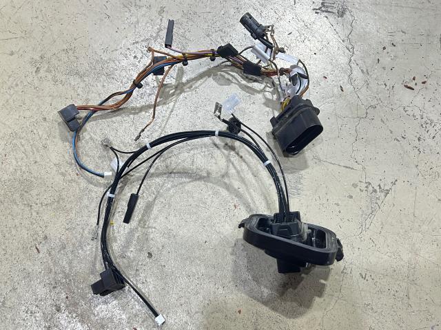 フォルクスワーゲン ゴルフⅣ  ヘッドライトハーネス交換 ゴルフ4 ヘッドライト修理