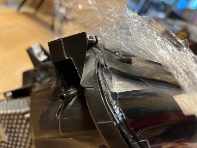 BMW  1シリーズ ヘッドライトレンズ交換 ヘッドライト修理