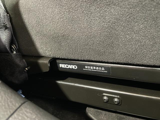 マツダ3ファストバック　シート交換　RECARO　バケットシート　SR-7 　カスタム　フォーカス　米子　淀江