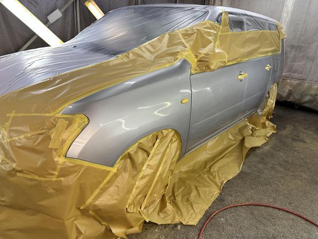 トヨタ　プロボックス　リアドア中古交換　フロントドア小傷板金　リアクウォーター板金
左側面塗装　広島市　安佐北区　安佐町　可部　飯室　鈴張　千代田