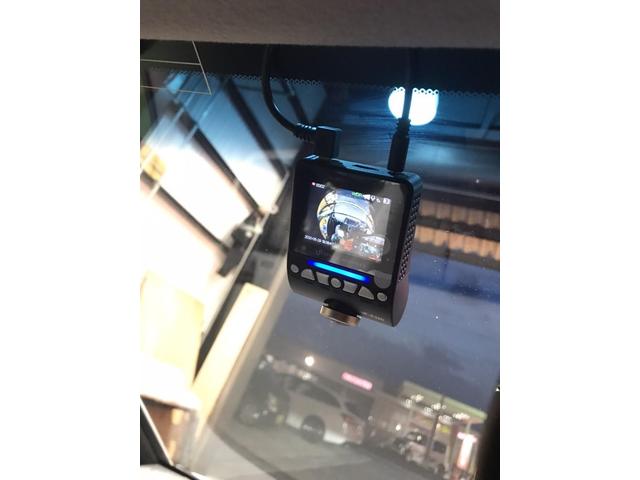 ホンダ　フィット　360度撮影　ドライブレコーダー　取付【広島県　福山市　三吉町で持込でのタイヤ交換・ドライブレコーダー・ナビ等のパーツ取付なら”ガレージ941”へお気軽にご相談くださいね！！】