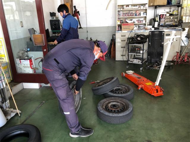 ホンダ　アクティトラック　車検　タイヤ交換　バッテリー交換【岡山県　岡山市南区で持込でのタイヤ交換・ドライブレコーダー・ナビ等のパーツ取付・コーティング施工・車検・修理の事なら”オートサービス坪井石油”へ！】