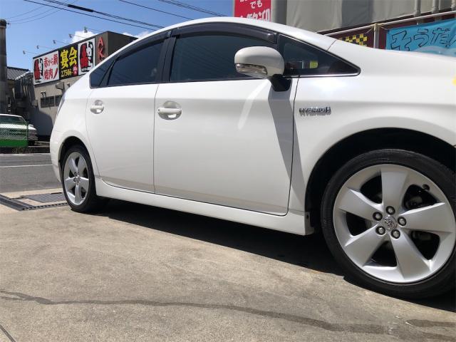 トヨタ　マークX　洗車　コーティング施工・プリウス　ヘッドライトリペアコーティング【岡山県　岡山市南区で持込でのタイヤ交換・ドライブレコーダー・ナビ等のパーツ取付・コーティング施工・車検・修理の事なら”オートサービス坪井石油”へ！】