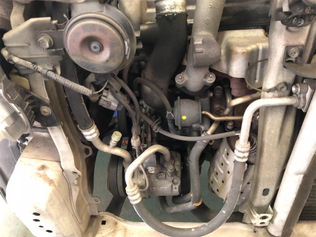 スズキ　パレット　プラグ交換　水漏れ修理・スズキ　キャリートラック　オイル、タイヤ交換【岡山県　岡山市南区で持込でのタイヤ交換・ドライブレコーダー・ナビ等のパーツ取付・コーティング施工・車検・修理の事なら”オートサービス坪井石油”へ！】