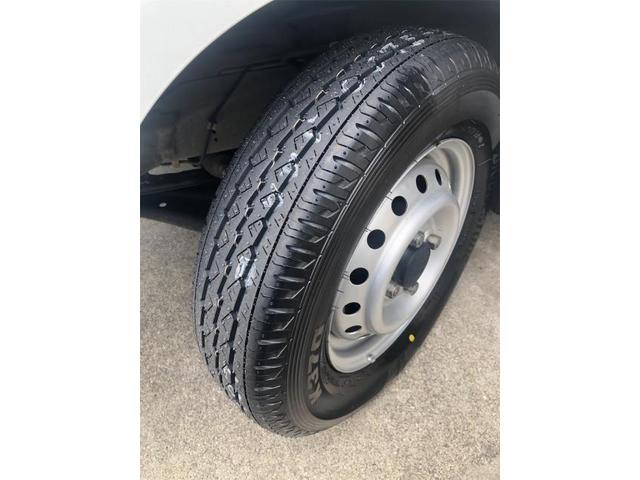 スズキ　パレット　プラグ交換　水漏れ修理・スズキ　キャリートラック　オイル、タイヤ交換【岡山県　岡山市南区で持込でのタイヤ交換・ドライブレコーダー・ナビ等のパーツ取付・コーティング施工・車検・修理の事なら”オートサービス坪井石油”へ！】