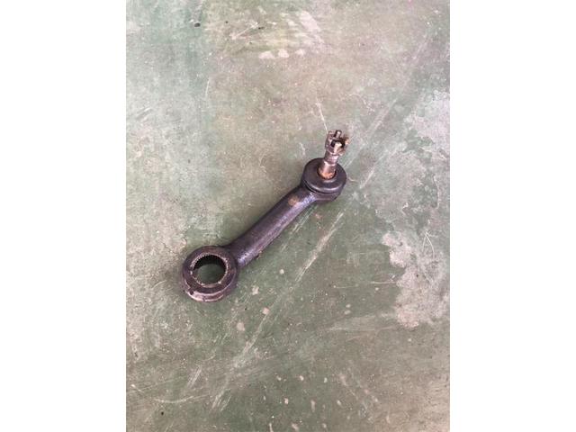 トヨペット　コロナ　１６００Ｓ　足回り　修理【岡山県　岡山市南区で持込でのタイヤ交換・ドライブレコーダー・ナビ等のパーツ取付・コーティング施工・車検・修理の事なら”オートサービス坪井石油”へ！】