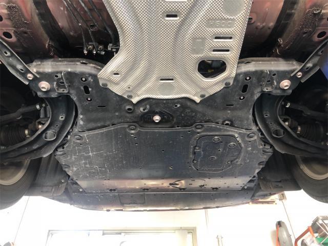 リフト活躍中！！マツダ　デミオ　車検　整備【岡山県　岡山市南区で持込でのタイヤ交換・ドライブレコーダー・ナビ等のパーツ取付・コーティング施工・車検・修理の事なら”オートサービス坪井石油”へ！】