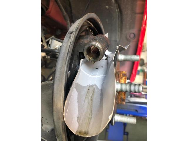 リフト活躍中！！マツダ　デミオ　車検　整備【岡山県　岡山市南区で持込でのタイヤ交換・ドライブレコーダー・ナビ等のパーツ取付・コーティング施工・車検・修理の事なら”オートサービス坪井石油”へ！】