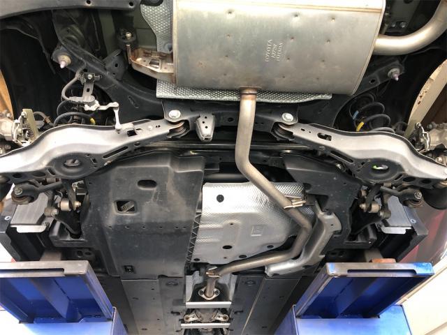 トヨタ　プリウス　納車【岡山県　岡山市南区で持込でのタイヤ交換・ドライブレコーダー・ナビ等のパーツ取付・コーティング施工・車検・修理の事なら”オートサービス坪井石油”へ！】