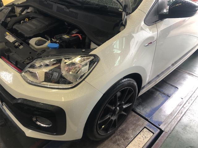 フォルクスワーゲン　アップ　バッテリー交換【岡山県　岡山市南区で持込でのタイヤ交換・ドライブレコーダー・ナビ等のパーツ取付・コーティング施工・車検・修理の事なら”オートサービス坪井石油”へ！】