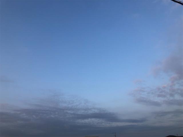 マツダ　アルセラ　オイル交換【岡山県　岡山市南区で持込でのタイヤ交換・ドライブレコーダー・ナビ等のパーツ取付・コーティング施工・車検・修理の事なら”オートサービス坪井石油”へ！！