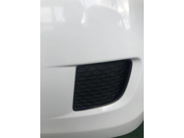 マツダ　アルセラ　オイル交換【岡山県　岡山市南区で持込でのタイヤ交換・ドライブレコーダー・ナビ等のパーツ取付・コーティング施工・車検・修理の事なら”オートサービス坪井石油”へ！！