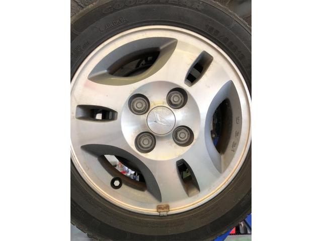 フル稼働！トヨタ　プリウス　ダイハツ　ハイゼット　納車整備！【岡山県　岡山市南区で持込でのタイヤ交換・ドライブレコーダー・ナビ等のパーツ取付・コーティング施工・車検・修理の事なら”オートサービス坪井石油”へ！！