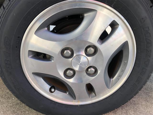 フル稼働！トヨタ　プリウス　ダイハツ　ハイゼット　納車整備！【岡山県　岡山市南区で持込でのタイヤ交換・ドライブレコーダー・ナビ等のパーツ取付・コーティング施工・車検・修理の事なら”オートサービス坪井石油”へ！！