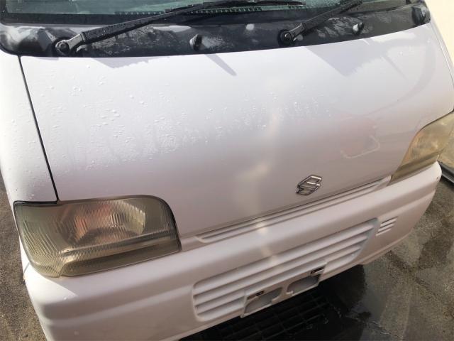 びっしょり！！スズキ　キャリー　外装　磨き　施工【岡山県　岡山市南区で持込でのタイヤ交換・ドライブレコーダー・ナビ等のパーツ取付・コーティング施工・車検・修理の事なら”オートサービス坪井石油”へ！！