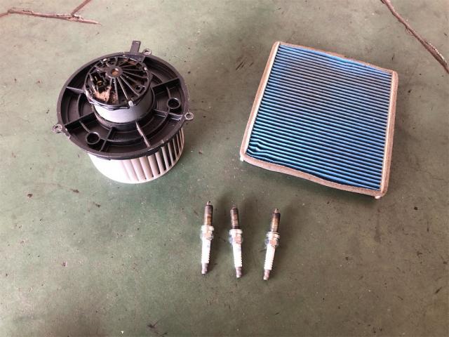 スズキ　キャリー　エアコン　修理　ドライブレコーダー　取付【岡山県　岡山市南区で持込でのタイヤ交換・ドライブレコーダー・ナビ等のパーツ取付・コーティング施工・車検・修理の事なら”オートサービス坪井石油”へ！！