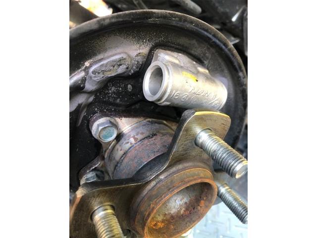 ホンダ　Ｎ-WGN　ブレーキオイルの漏れ　リアブレーキをオーバーホール【岡山県　岡山市南区で持込でのタイヤ交換・ドライブレコーダー・ナビ等のパーツ取付・コーティング施工・車検・修理の事なら”オートサービス坪井石油”へ！！