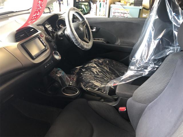 スズキ　アルトラパン　バンパー修理　新品ショック交換【岡山県　岡山市南区で持込でのタイヤ交換・ドライブレコーダー・ナビ等のパーツ取付・コーティング施工・車検・修理の事なら”オートサービス坪井石油”へ！！