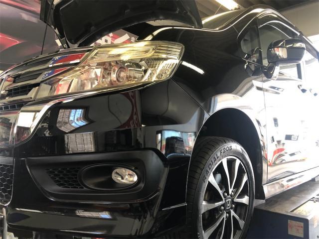 スズキ　アルトラパン　バンパー修理　新品ショック交換【岡山県　岡山市南区で持込でのタイヤ交換・ドライブレコーダー・ナビ等のパーツ取付・コーティング施工・車検・修理の事なら”オートサービス坪井石油”へ！！