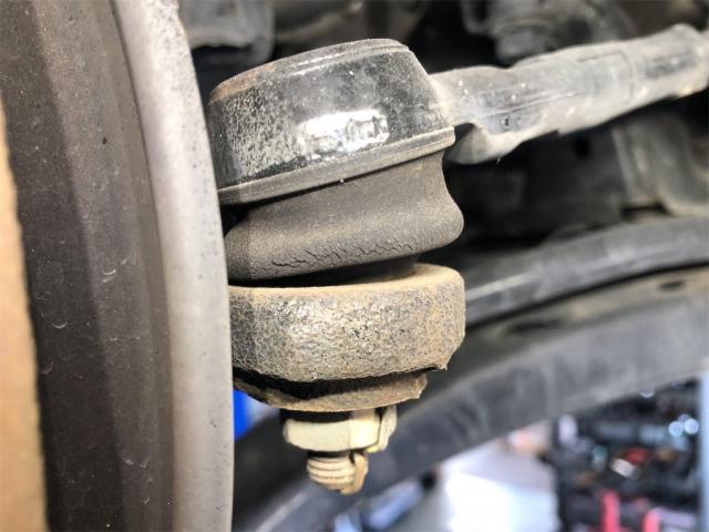 ホンダ　Ｎ-WGN　整備　点検【岡山県　岡山市南区で持込でのタイヤ交換・ドライブレコーダー・ナビ等のパーツ取付・コーティング施工・車検・修理の事なら”オートサービス坪井石油”へ！！】