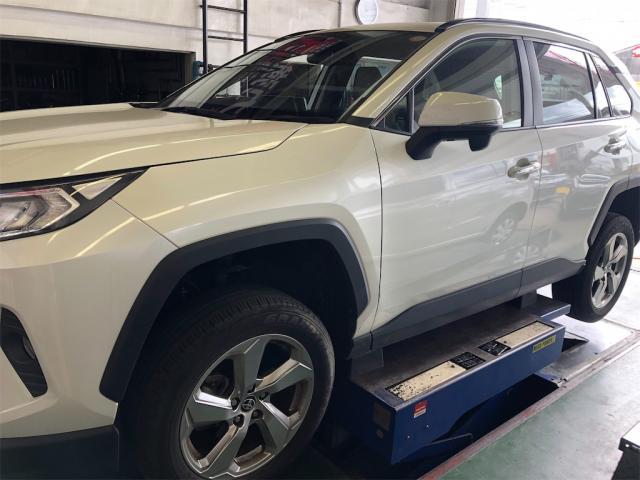 整備士さん募集してます！【岡山県　岡山市南区で持込でのタイヤ交換・ドライブレコーダー・ナビ等のパーツ取付・コーティング施工・車検・修理の事なら”オートサービス坪井石油”へ！！