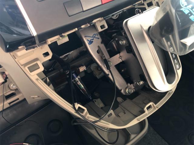 ダイハツ　ミラ　ＥＴＣ　取付　磨き【岡山県　岡山市南区で持込でのタイヤ交換・ドライブレコーダー・ナビ等のパーツ取付・コーティング施工・車検・修理の事なら”オートサービス坪井石油”へ！！