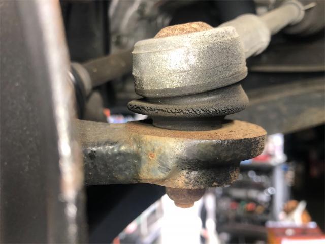 ダイハツ　ムーブコンテ　１２ヶ月点検【岡山県　岡山市南区で持込でのタイヤ交換・ドライブレコーダー・ナビ等のパーツ取付・コーティング施工・車検・修理の事なら”オートサービス坪井石油”へ！！