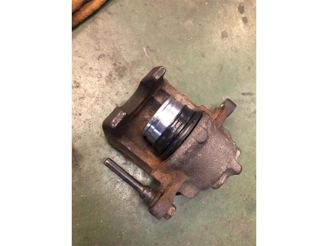 ダイハツ　ムーブコンテ　１２ヶ月点検【岡山県　岡山市南区で持込でのタイヤ交換・ドライブレコーダー・ナビ等のパーツ取付・コーティング施工・車検・修理の事なら”オートサービス坪井石油”へ！！