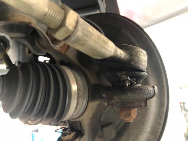 ホンダ　Ｎ-ＢＯＸカスタム　タイヤ交換【岡山県　岡山市南区で持込でのタイヤ交換・ドライブレコーダー・ナビ等のパーツ取付・コーティング施工・車検・修理の事なら”オートサービス坪井石油”へ！！