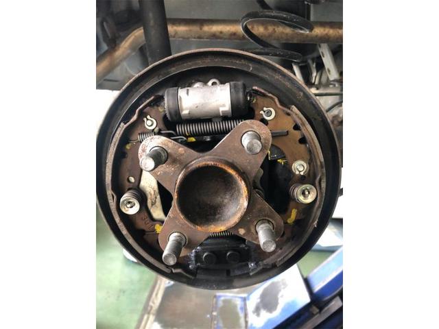 トヨタ　ピクシスエポック　１２ヶ月点検【岡山県　岡山市南区で持込でのタイヤ交換・ドライブレコーダー・ナビ等のパーツ取付・コーティング施工・車検・修理の事なら”オートサービス坪井石油”へ！！