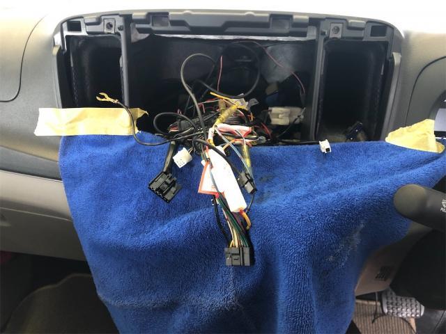 トヨタ　ピクシスエポック　１２ヶ月点検【岡山県　岡山市南区で持込でのタイヤ交換・ドライブレコーダー・ナビ等のパーツ取付・コーティング施工・車検・修理の事なら”オートサービス坪井石油”へ！！