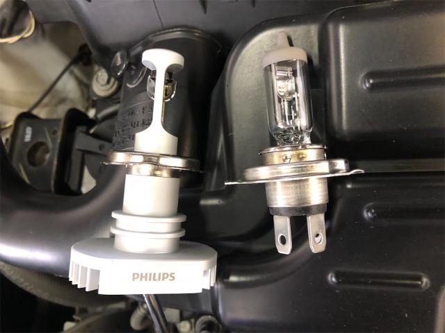 マツダ　デミオ　フロントウィンカー　ＬＥＤ球　交換【岡山県　岡山市南区で持込でのタイヤ交換・ドライブレコーダー・ナビ等のパーツ取付・コーティング施工・車検・修理の事なら”オートサービス坪井石油”へ！！