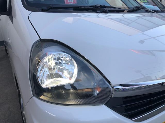 マツダ　デミオ　フロントウィンカー　ＬＥＤ球　交換【岡山県　岡山市南区で持込でのタイヤ交換・ドライブレコーダー・ナビ等のパーツ取付・コーティング施工・車検・修理の事なら”オートサービス坪井石油”へ！！