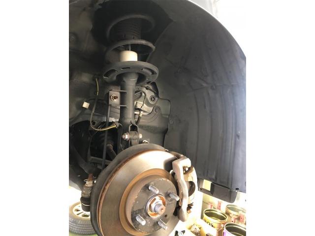 マツダ　デミオ　フロントウィンカー　ＬＥＤ球　交換【岡山県　岡山市南区で持込でのタイヤ交換・ドライブレコーダー・ナビ等のパーツ取付・コーティング施工・車検・修理の事なら”オートサービス坪井石油”へ！！