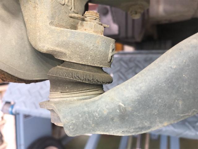 スズキ　スペーシア　１２ヶ月点検　整備色々【岡山県　岡山市南区で持込でのタイヤ交換・ドライブレコーダー・ナビ等のパーツ取付・コーティング施工・車検・修理の事なら”オートサービス坪井石油”へ！！