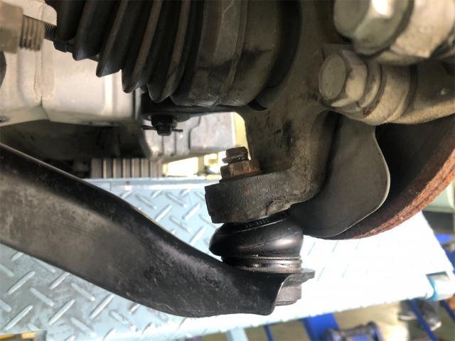 スズキ　スペーシア　１２ヶ月点検　整備色々【岡山県　岡山市南区で持込でのタイヤ交換・ドライブレコーダー・ナビ等のパーツ取付・コーティング施工・車検・修理の事なら”オートサービス坪井石油”へ！！