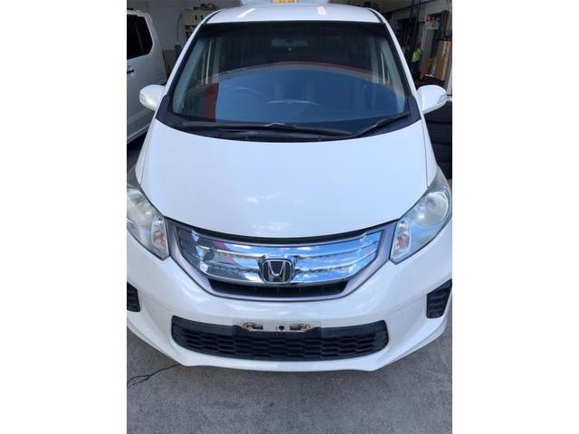 両側スライドドア車、補充しました！【岡山県　岡山市南区で持込でのタイヤ交換・ドライブレコーダー・ナビ等のパーツ取付・コーティング施工・車検・修理の事なら”オートサービス坪井石油”へ！！